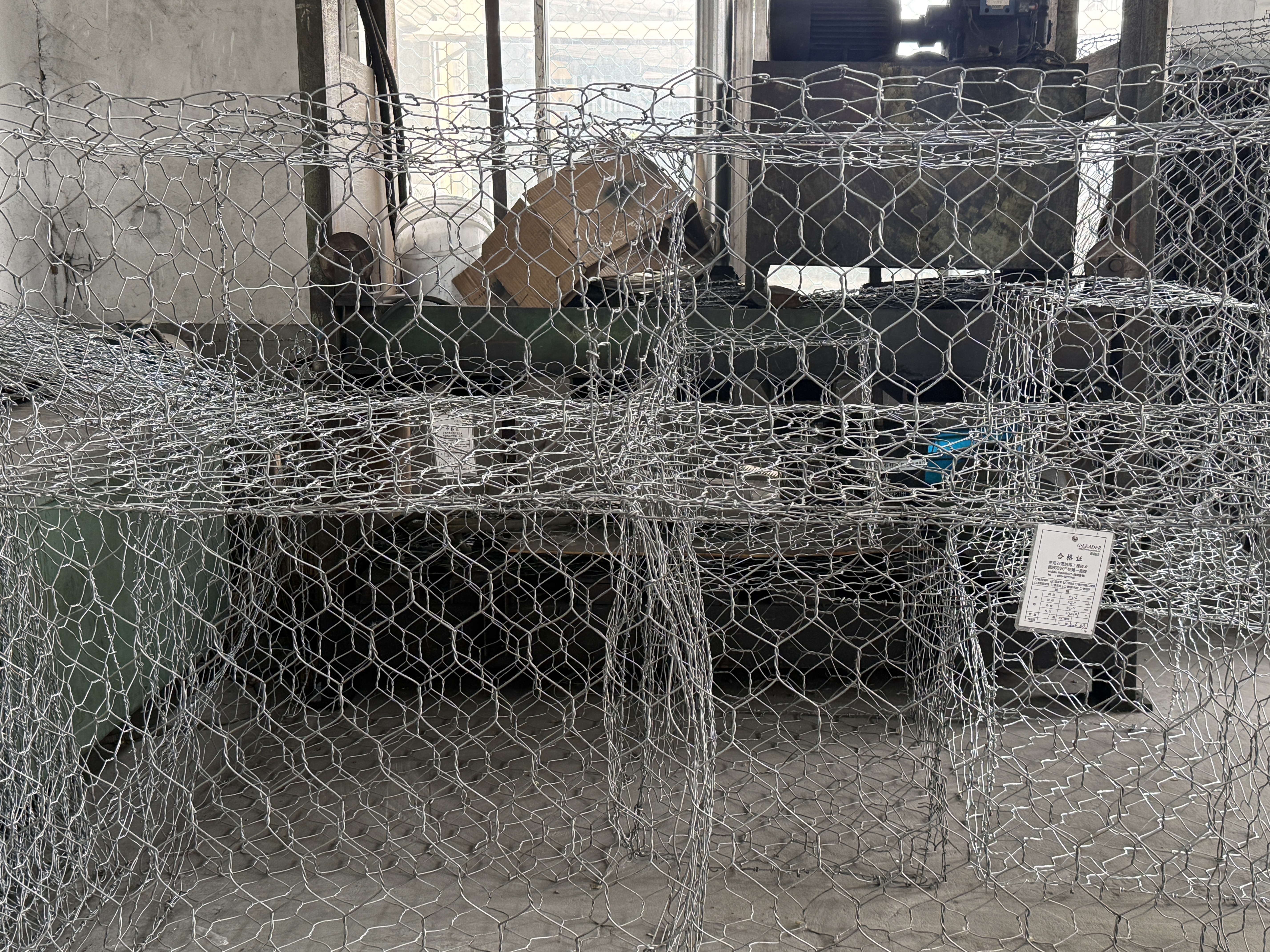 บล็อกบริษัทล่าสุดเกี่ยวกับ ปฏิวัติการผลิตตาข่ายกาบิออน: เครื่องจักร CNC ทันสมัยมอบความมั่นคงและประสิทธิภาพที่เหนือกว่า