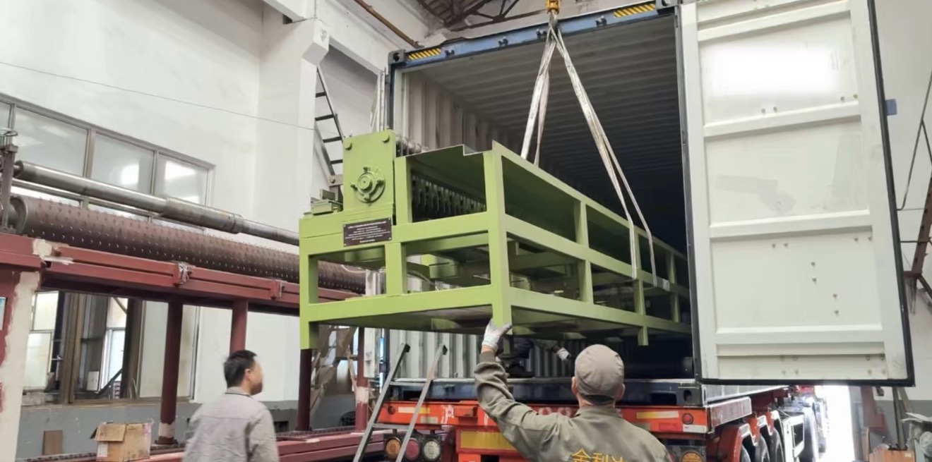 บล็อกบริษัทล่าสุดเกี่ยวกับ Machine Edge Rolling for Gabion Mesh: Advantages in Strength, Efficiency and Anti-Corrosion