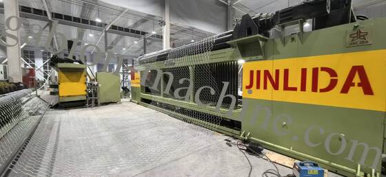 ซื้อ สายการผลิตกล่องก๊าบิออน CNC อัตโนมัติเต็ม ระบบควบคุม PLC ที่แม่นยําสําหรับ 2m / 3m / 4m ความกว้าง Mesh การผลิตออนไลน์