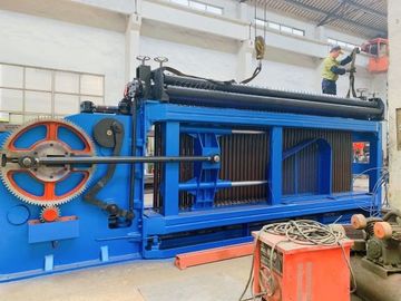 ซื้อ หยุดอัตโนมัติสามเครื่องบิด 30kw Gabion เครื่อง 195m / h ตาข่ายที่กำหนดเองความกว้าง 5,000 มม การผลิตออนไลน์