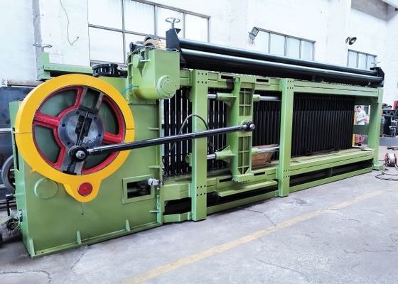 ซื้อ PLC Control Automatic Stop Gabion Mesh Machine 84 * 100 มม. 3x1x1m Gabion Box การผลิตออนไลน์